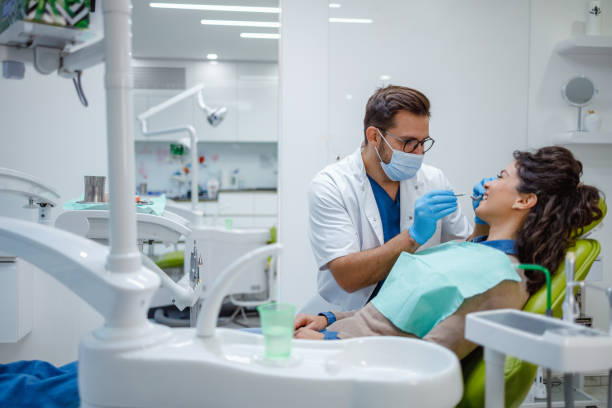 Best Tooth Extraction  in Moss Bluff, LA